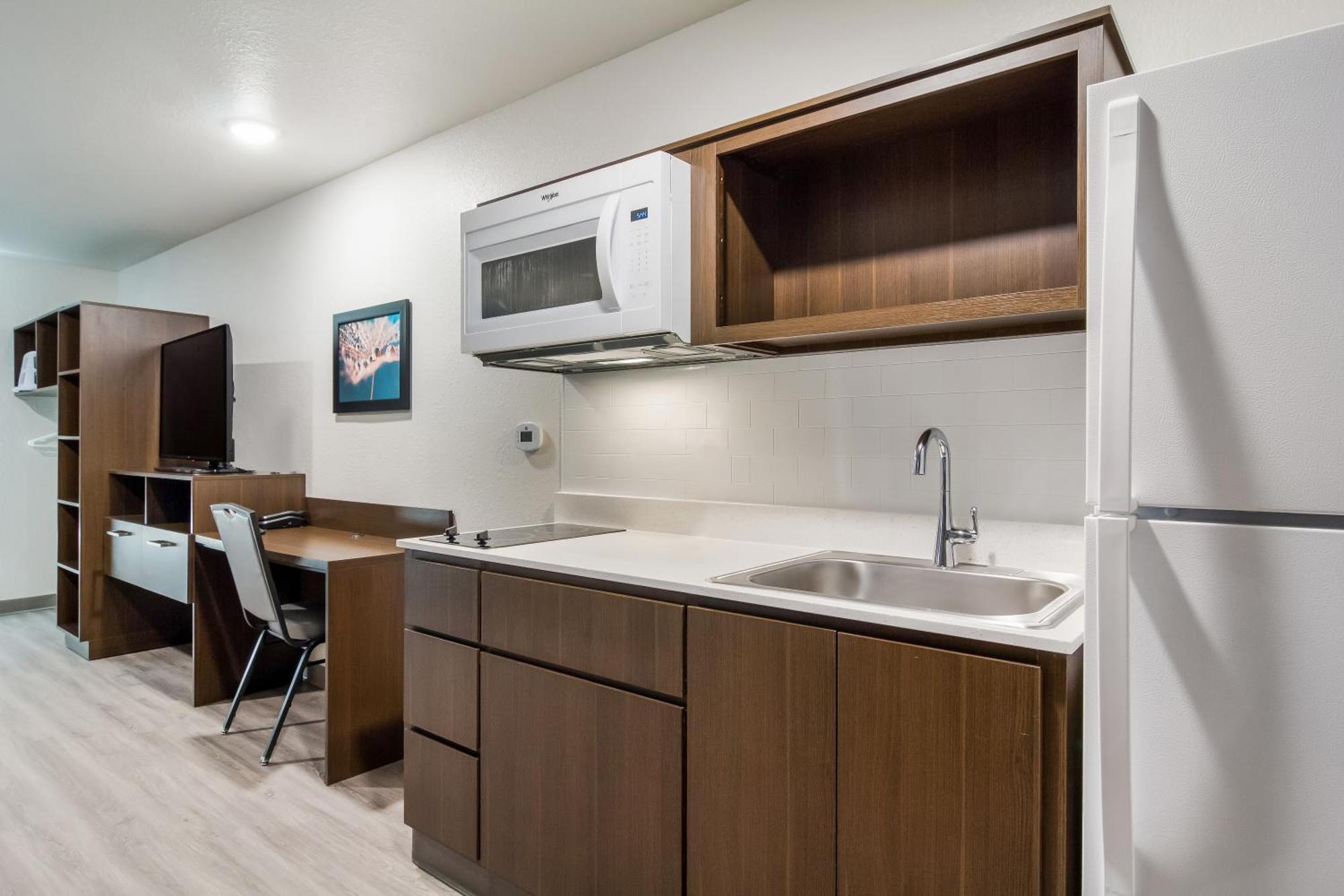 Woodspring Suites Winston-Salem Near Hanes Mall Bagian luar foto