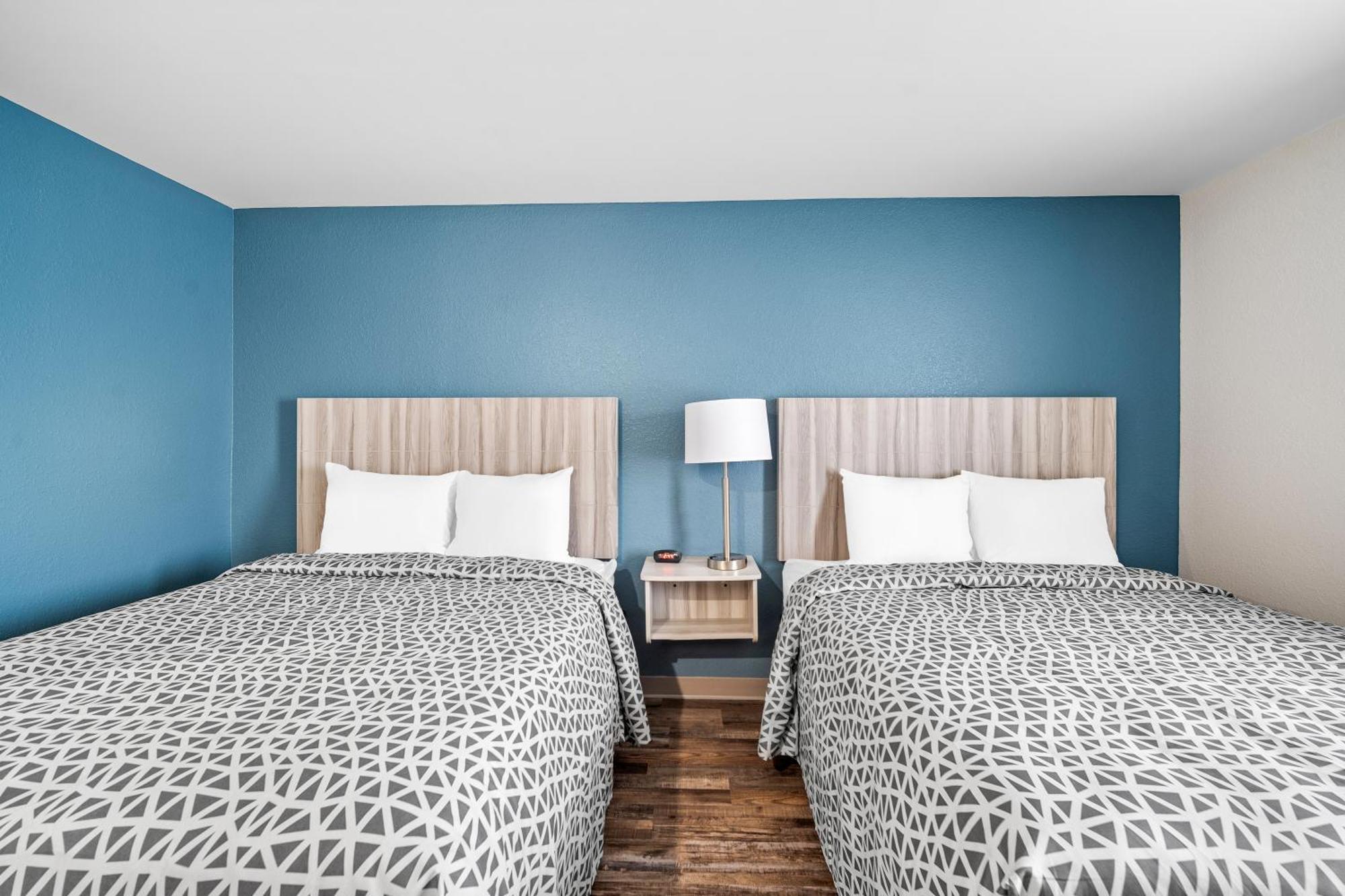 Woodspring Suites Winston-Salem Near Hanes Mall Bagian luar foto