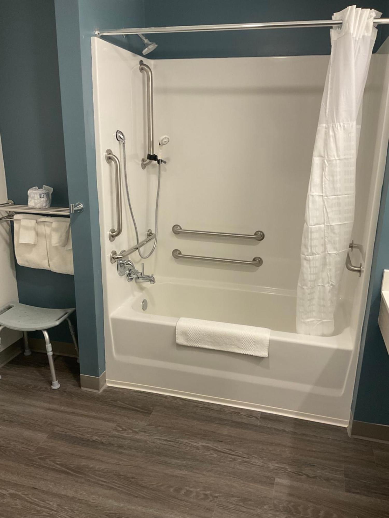 Woodspring Suites Winston-Salem Near Hanes Mall Bagian luar foto