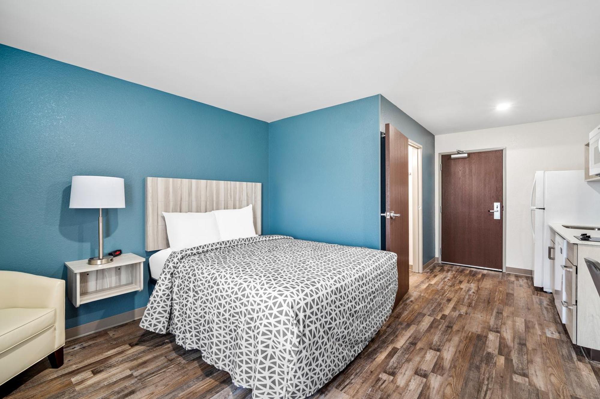 Woodspring Suites Winston-Salem Near Hanes Mall Bagian luar foto