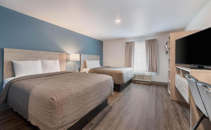 Woodspring Suites Winston-Salem Near Hanes Mall Bagian luar foto